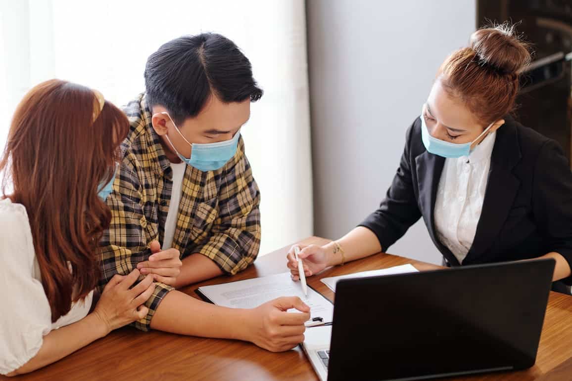 landlord signing agreement